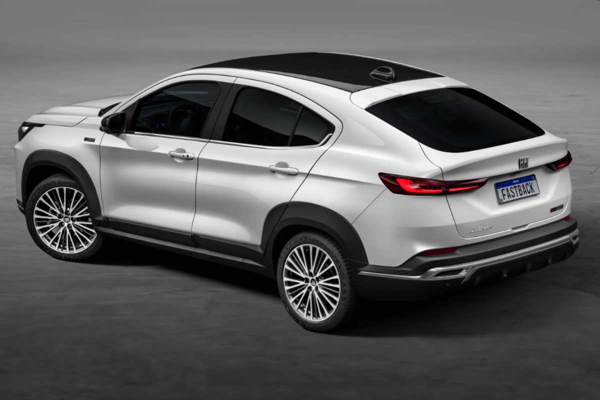 Suv Fiat Fastback come BMW X6