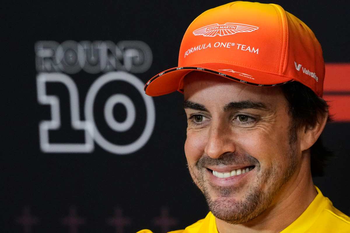 Fernando Alonso Aston Martin nuova supercar