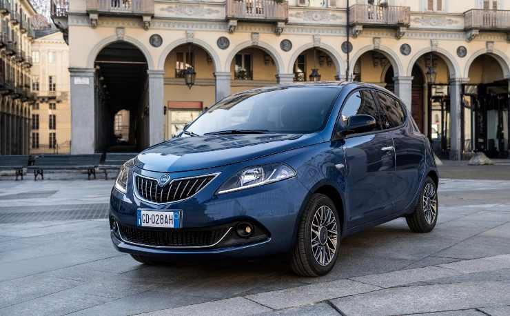 Lancia Ypsilon Oro offerta