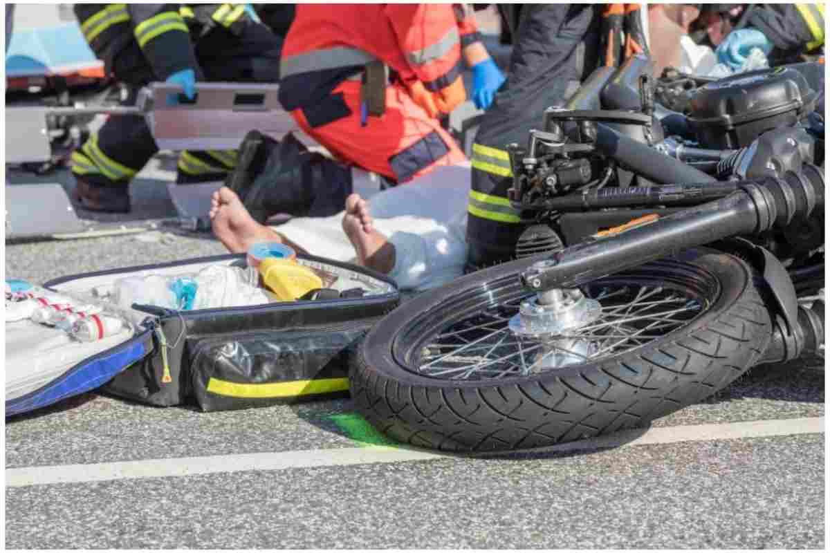 Brutto incidente per il pilota, tifosi in ansia