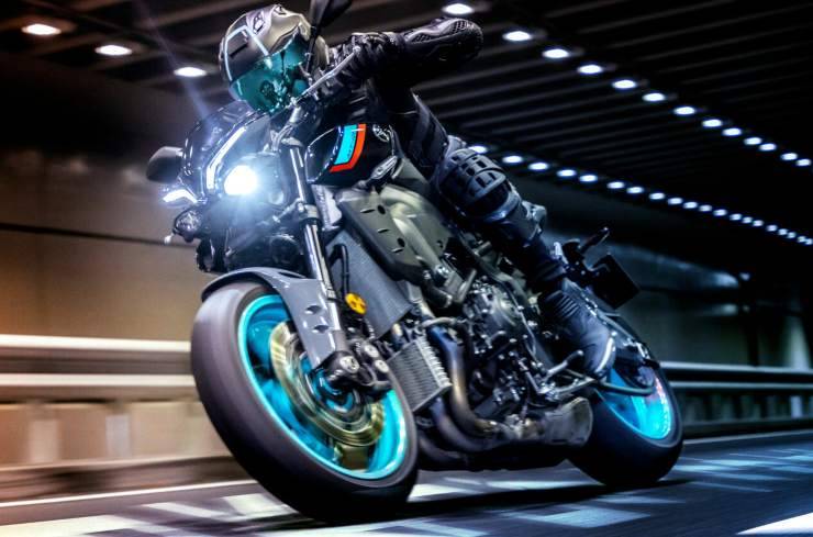 Yamaha MT-10 la naked che tutti vogliono