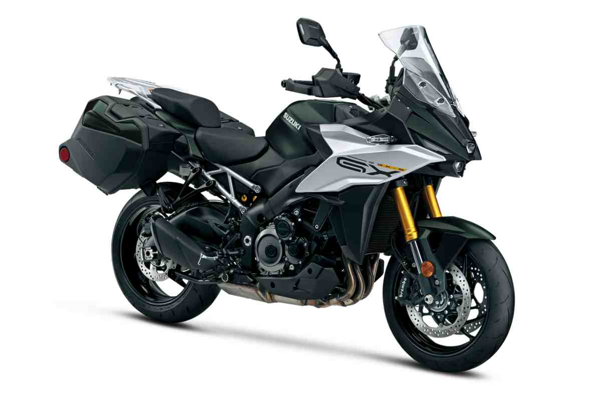 Ammiraglia di Suzuki contro R 1300 GS BMW