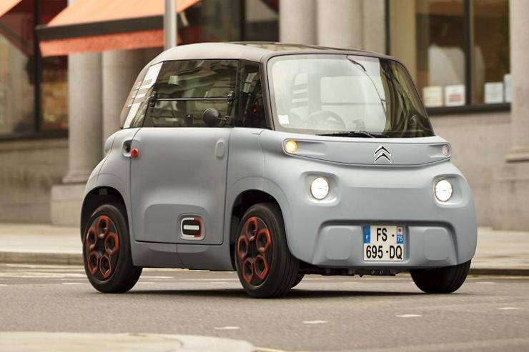 Citroen Ami minicar adatta per la città