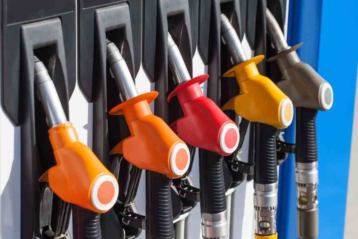 prezzo benzina sistema per risparmiare