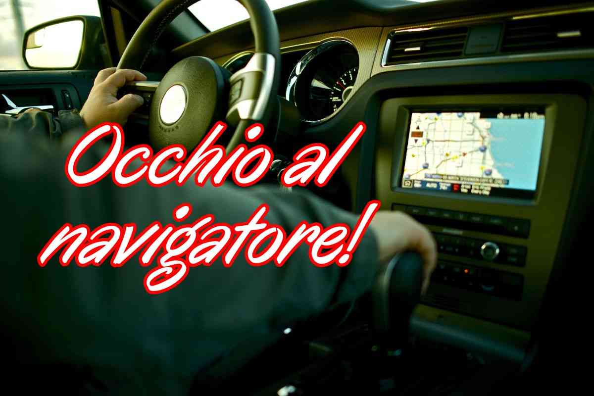 Navigatore in macchina: c'è una nuova norma