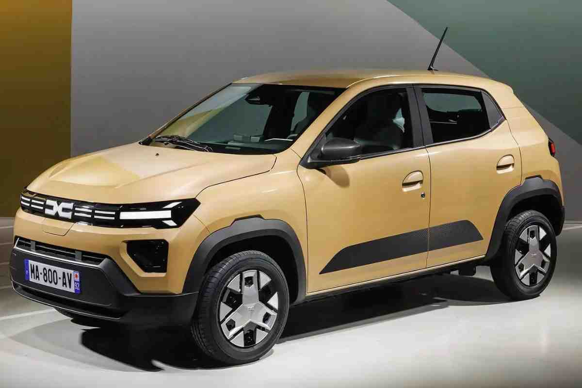 Dacia Spring prestazioni prezzo