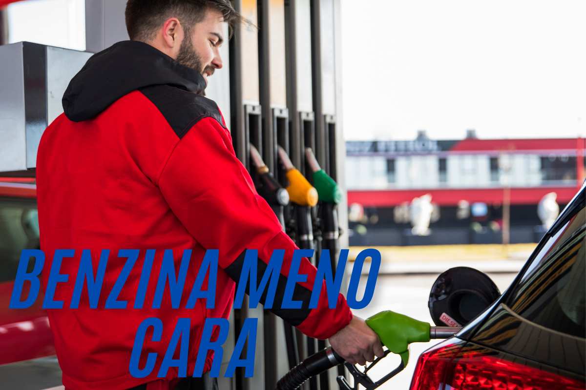 Rifornimento benzina al distributore