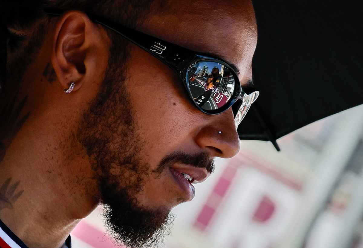 Lewis Hamilton ha detto sì