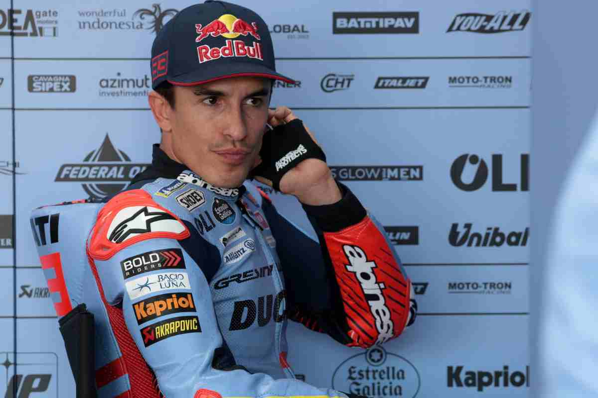 Marc Marquez Bagnaia attacco