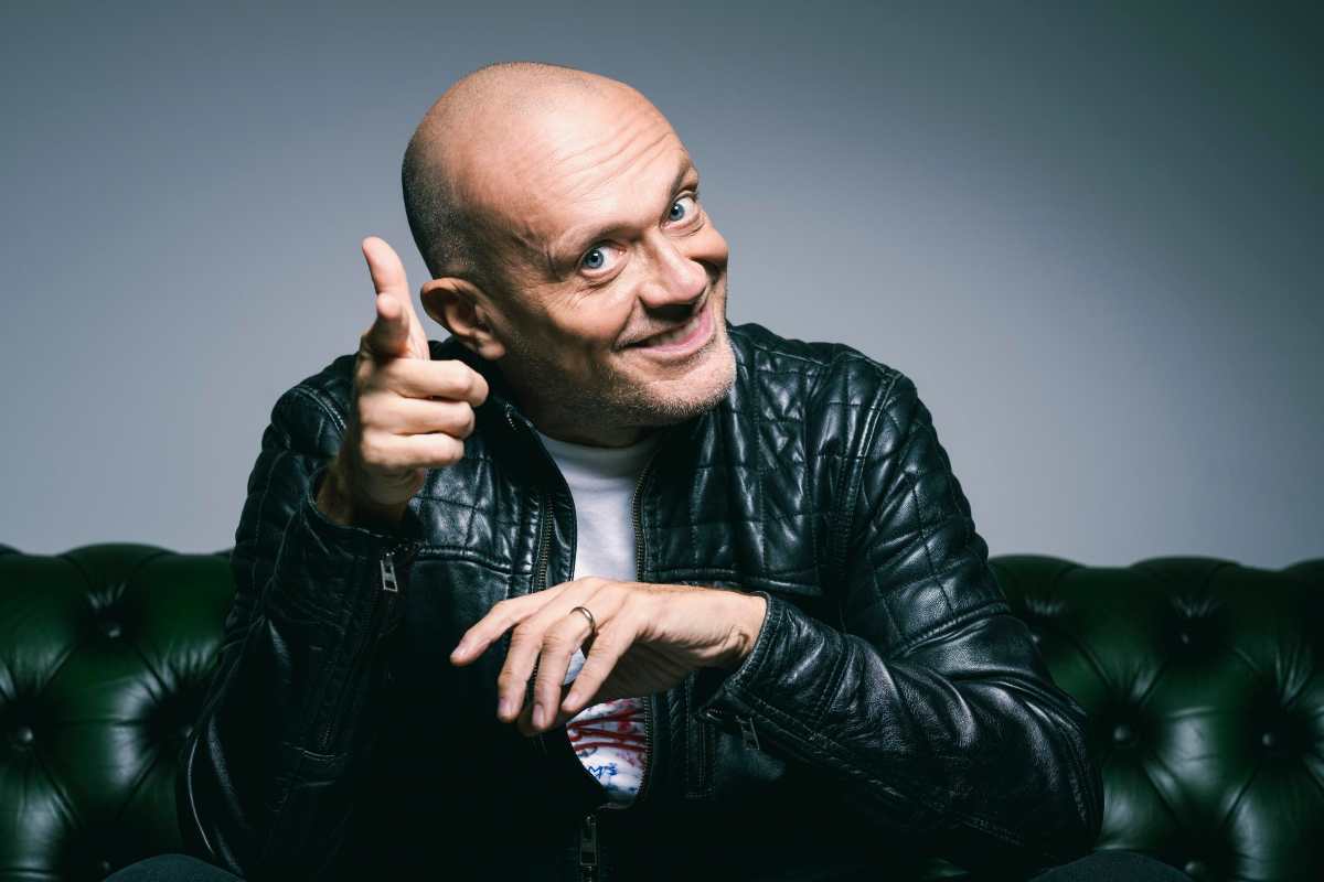 Max Pezzali diventa svedese 883