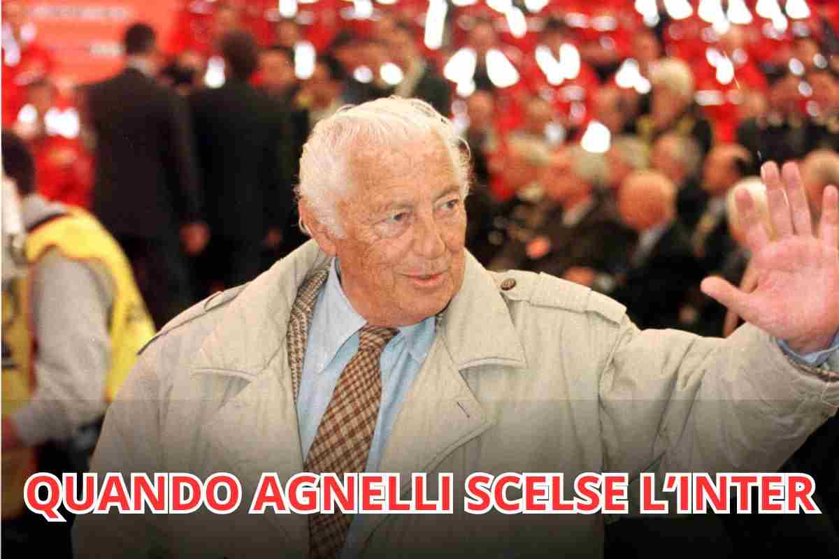 Gianni Agnelli saluta