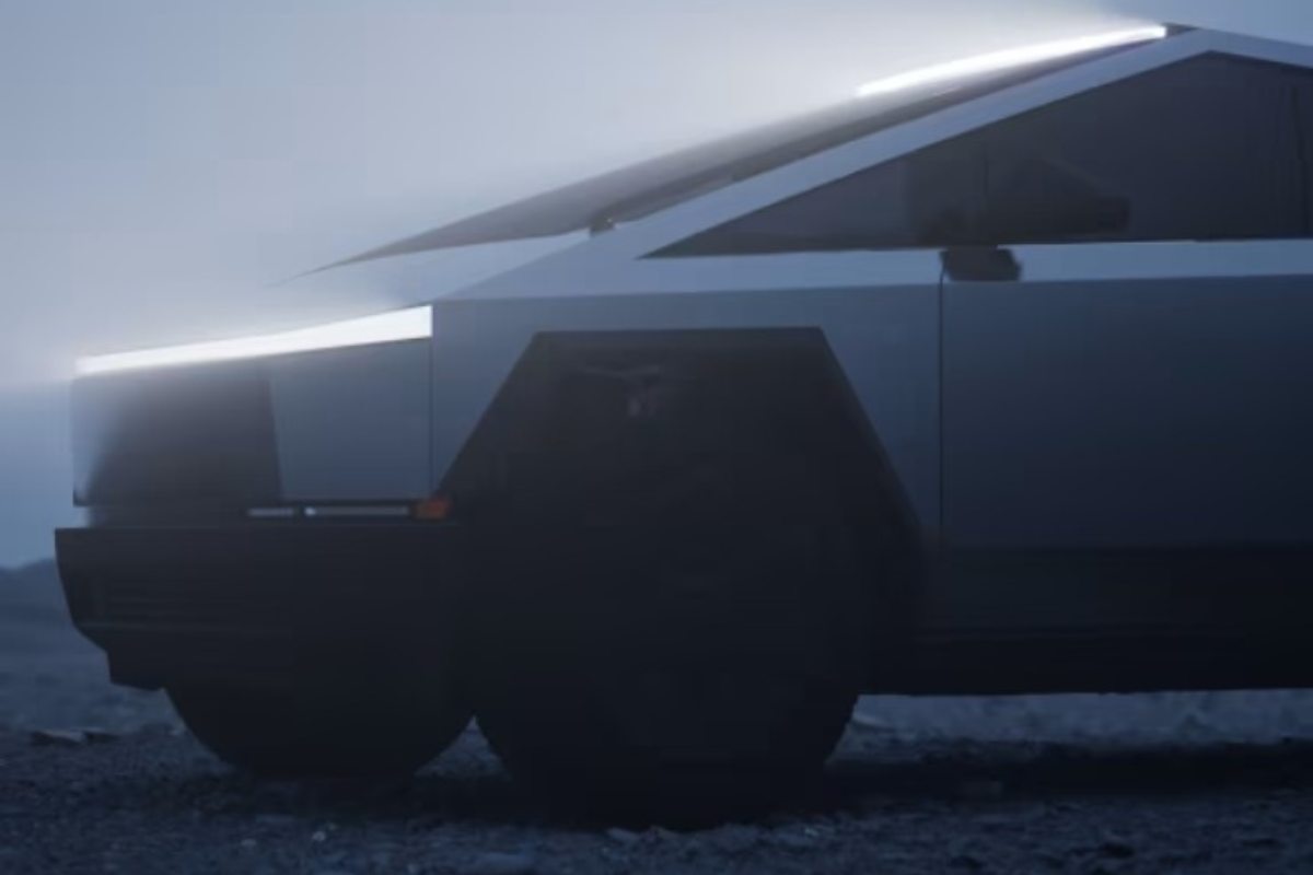 tesla cybertruck