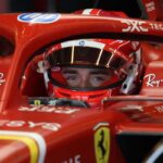 Charles Leclerc sulla sua Ferrari di Formula 1