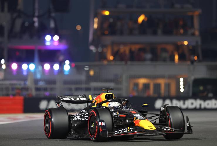 Verstappen non ci sta, ora rischia sempre di più