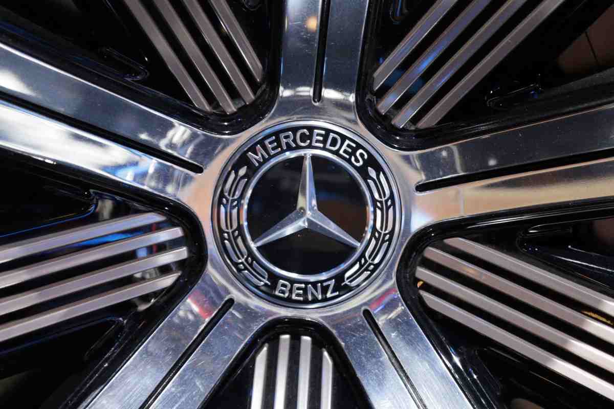 logo Mercedes