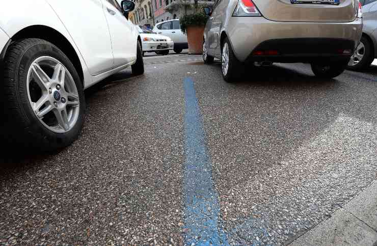 Parcheggio blu