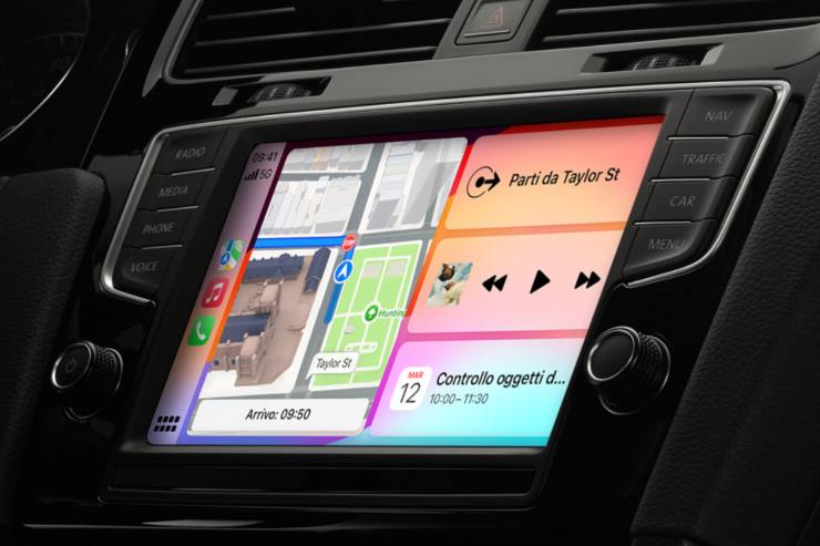 Apple CarPlay