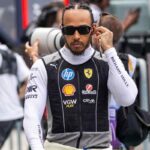 Lewis Hamilton nel paddock di Miami