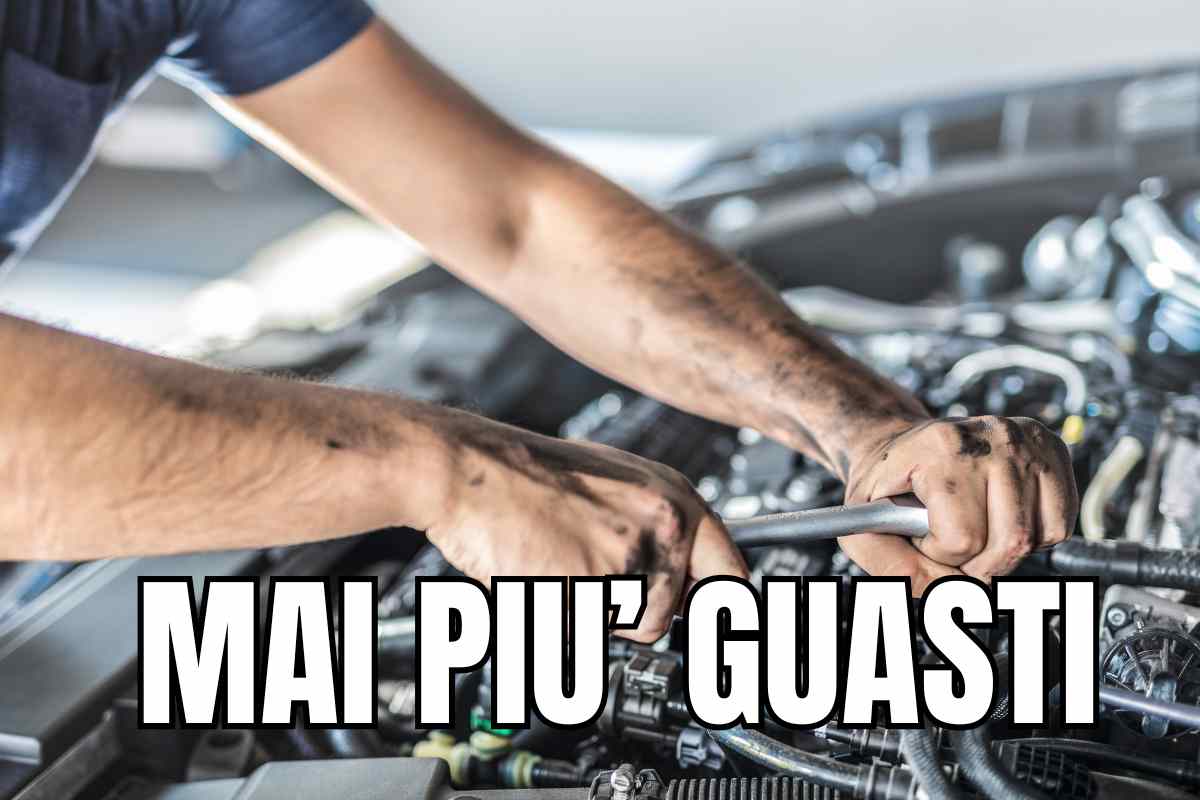 auto meccanico motore