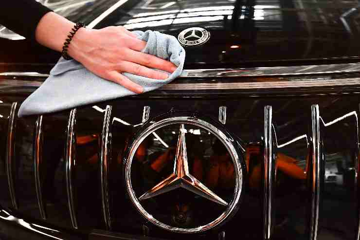 Mercedes, nuova iniziativa che colpisce tutti