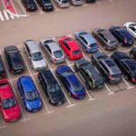 Auto parcheggiate a spina
