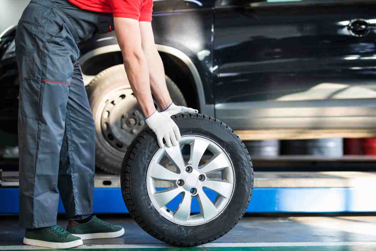 Pneumatico auto in sostituzione