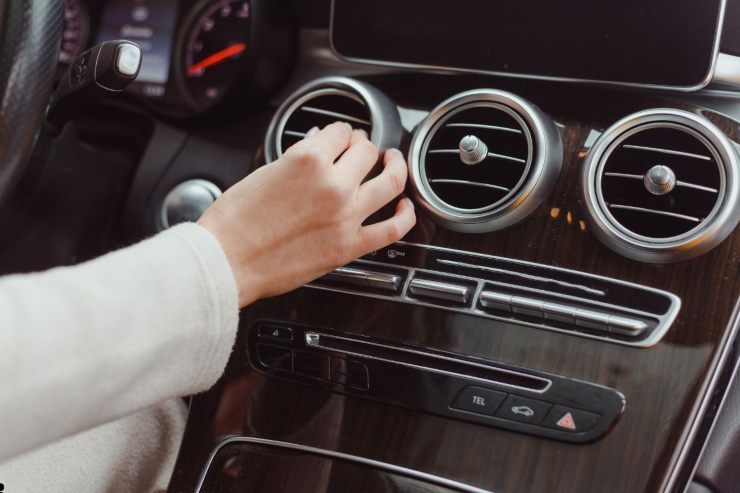 Vigili auto sanzioni problemi aria condizionata