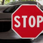 Porsche Taycan auto elettrica novità Cina addio