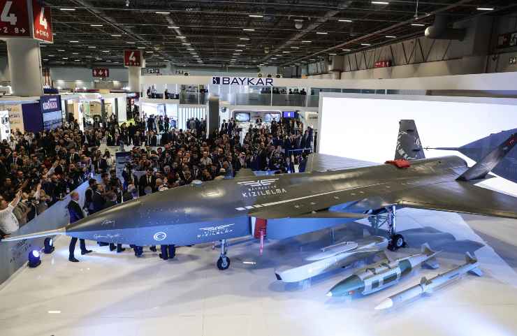 Baykar moto Turchia Piaggio Aerospace