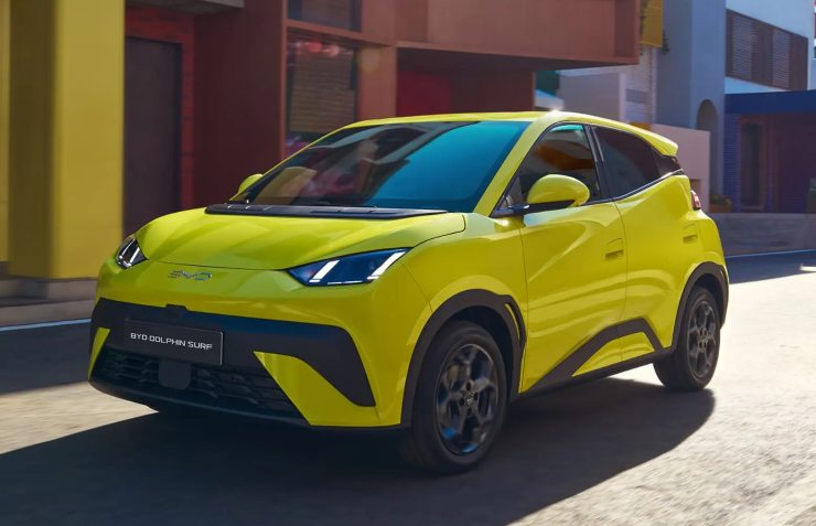 Auto Cina novità BYD Dolphin Surf