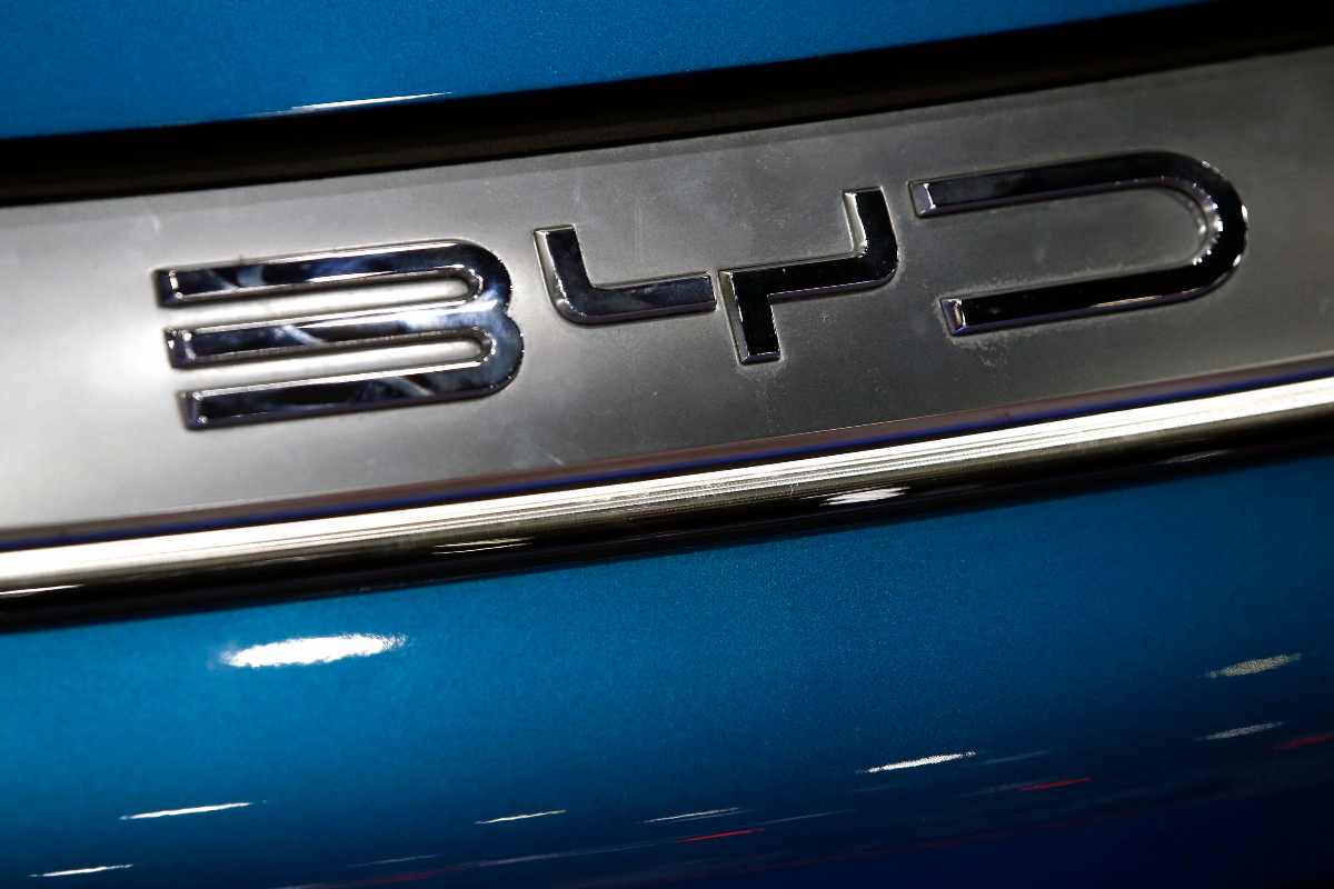 byd logo