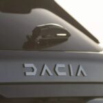 dacia logo auto suv