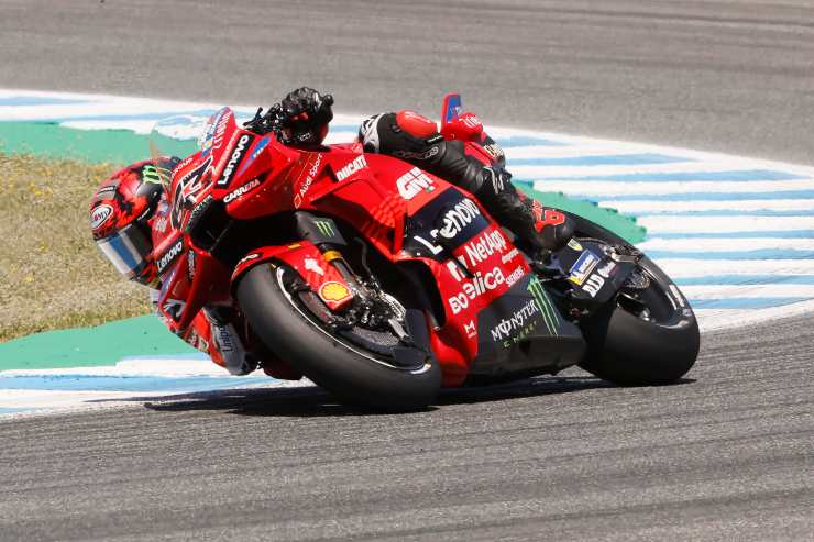 Ducati MotoGP Pecco Bagnaia caduta Le Mans