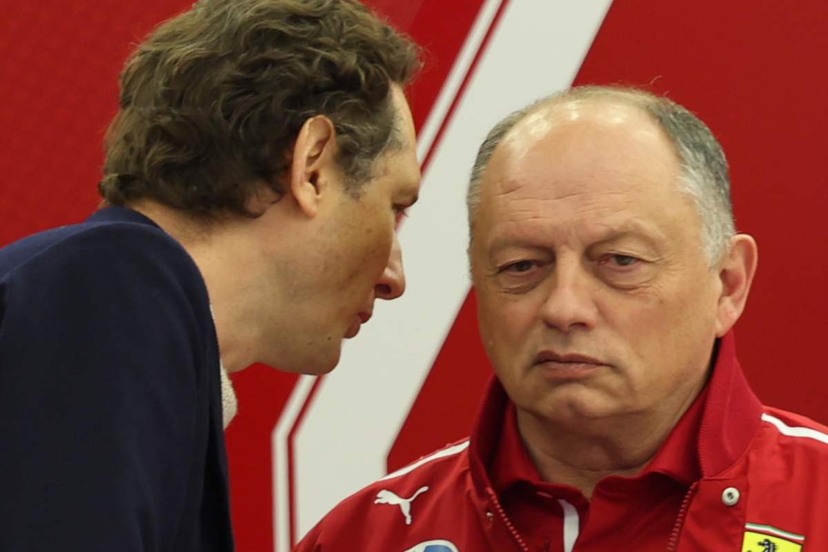 Ferrari Borsa crollo azioni