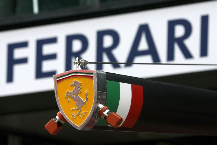 Ferrari Corporate Identity concessionaria