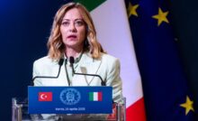 Auto elettrica Giorgia Meloni esenzione