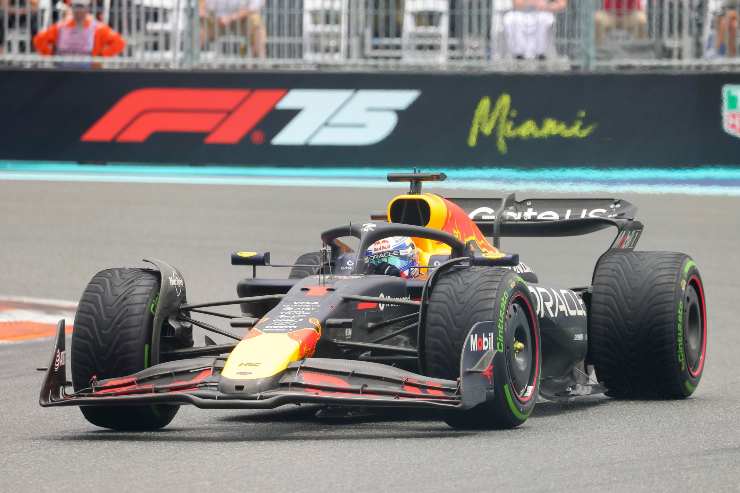 F1 qualifica McLaren Ferrari Mercedes Red Bull Miami