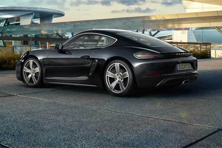 Porsche 718 Cayman novità motore Boxster silenziato