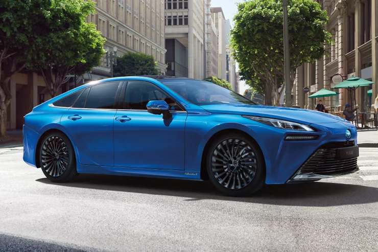 Benzina idrogeno Toyota Mirai
