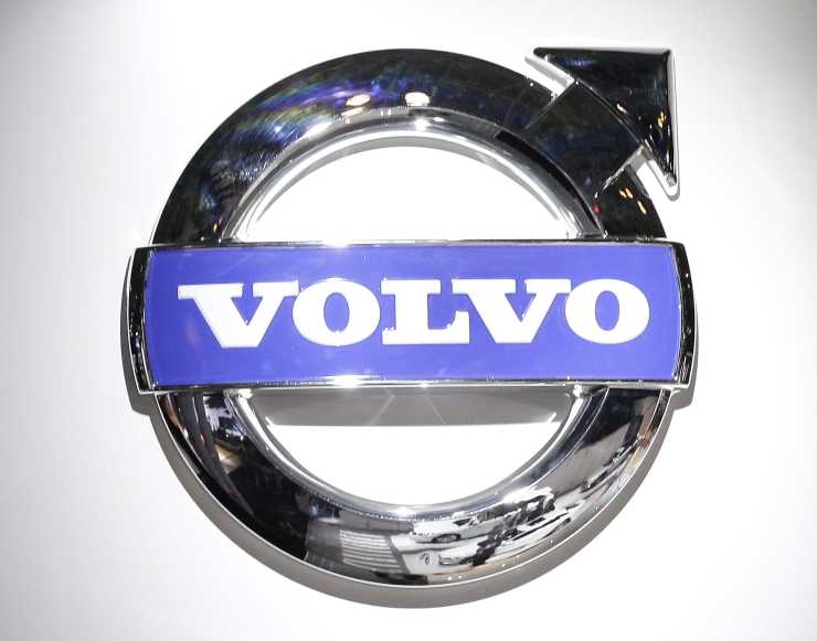 Volvo novità auto problemi licenziamenti