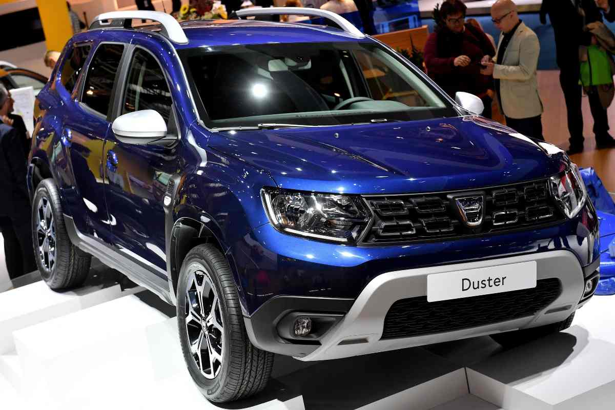 Dacia Duster, un'auto aperta con lo sturalavandini