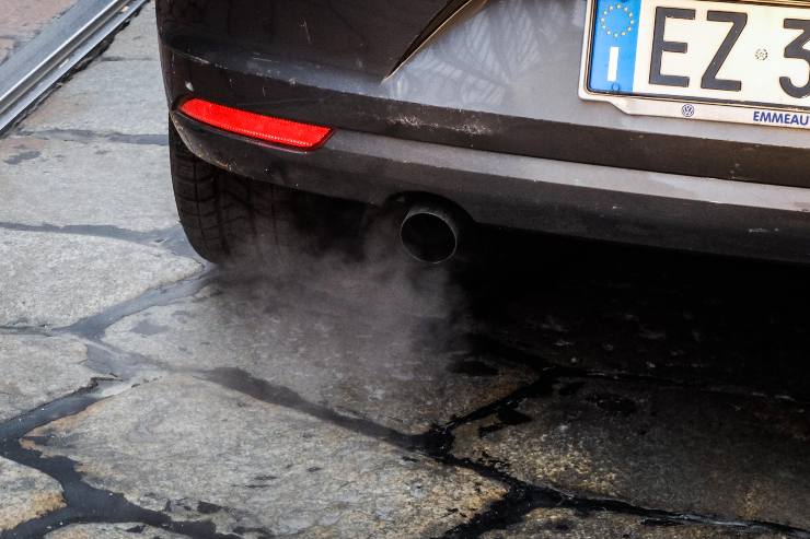 Le auto più vecchie andranno rottamate