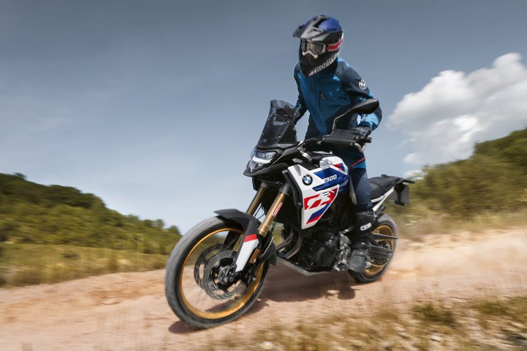 La nuova BMW F 900 GS
