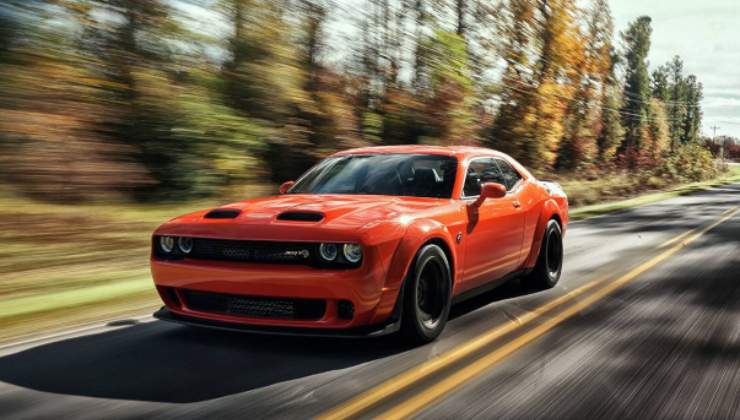 La Dodge Challenger in strada