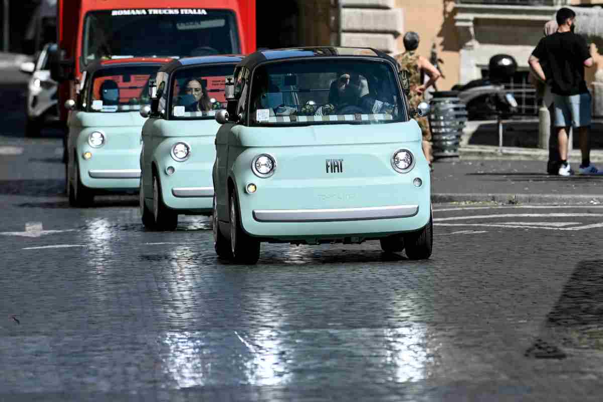 La FIAT Topolino per strada