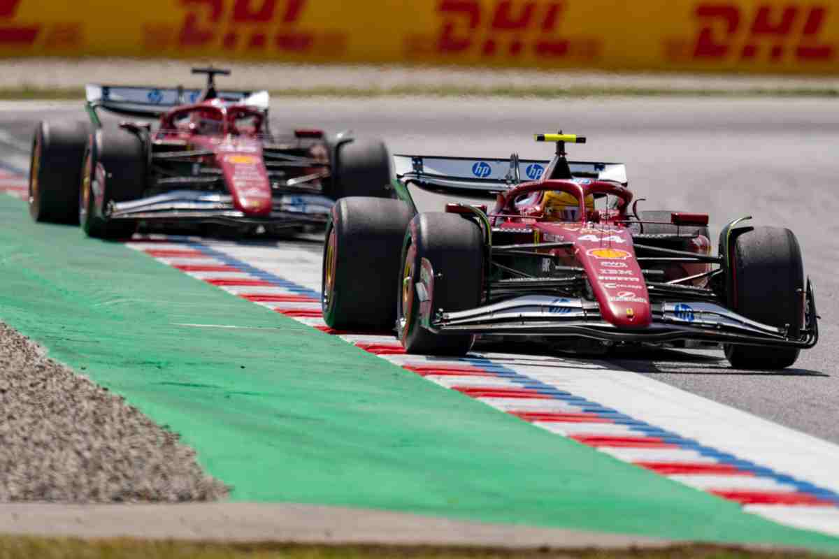 Le due Ferrari in pista in Spagna