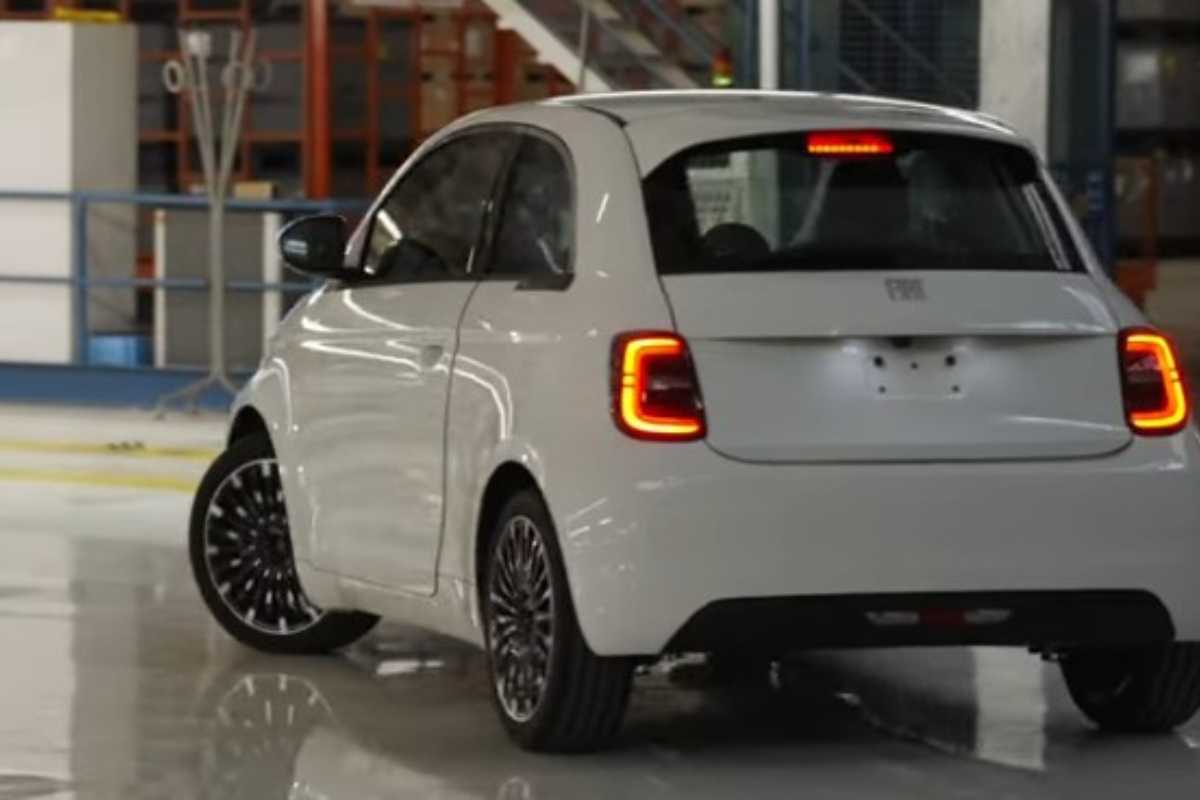 Fiat 500 ibrida