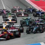 Formula 1 monoposto al via di un GP