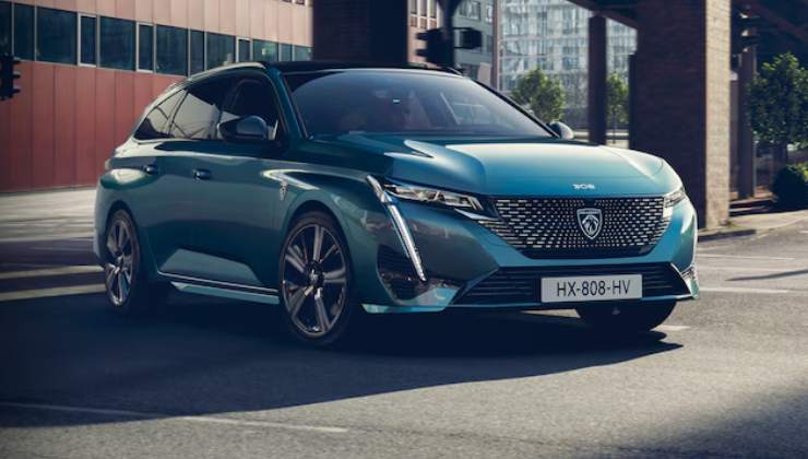 la nuova Peugeot 308 SW