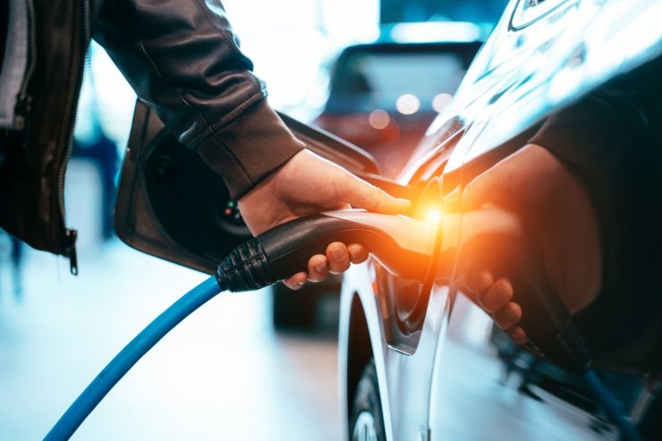 Auto elettrica bonus Governo